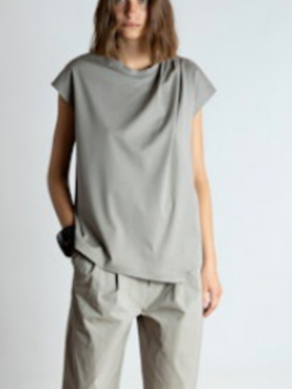 NWT Psophia drape t white xs